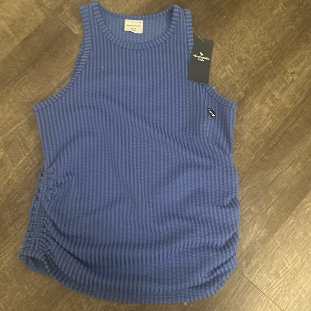 Never worn and still has tags